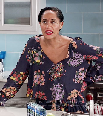 Rainbow’s navy floral cropped top and pants on Black-ish