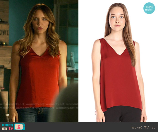 Theory Narcyz in Red Oak worn by Paige Dineen (Katharine McPhee) on Scorpion