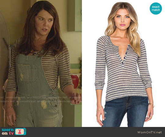 Frame Denim Le Henley Raglan Tee in Navy Stripe worn by Lorelai Gilmore (Lauren Graham) on Gilmore Girls