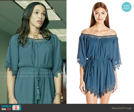 ASTR Seville Off Shoulder Eyelet Romper worn by Erica Dundee (Cleopatra Coleman) on Last Man On Earth