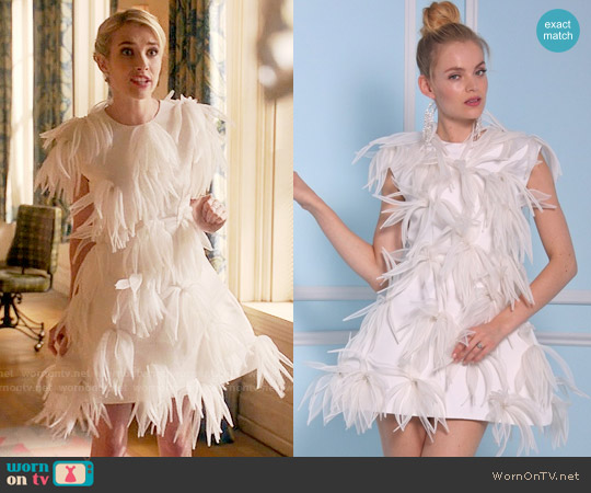 by Christian Siriano - Bridal 2016 Collection worn by Chanel Oberlin (Emma Roberts) on Scream Queens