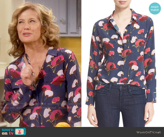 Equipment Slim Signature Floral Blouse in Peacoat worn by Vanessa Baxter (Nancy Travis) on Last Man Standing