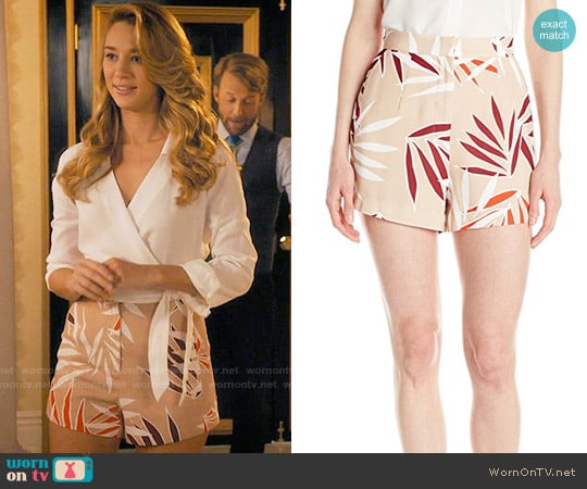 Finders Keepers Last Time Short worn by Petra Solano (Yael Grobglas) on Jane the Virgin