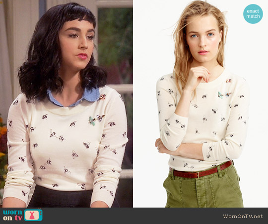 J.Crew Tippi Sweater in Embellished Bee Print worn by Mandy Baxter (Molly Ephraim) on Last Man Standing