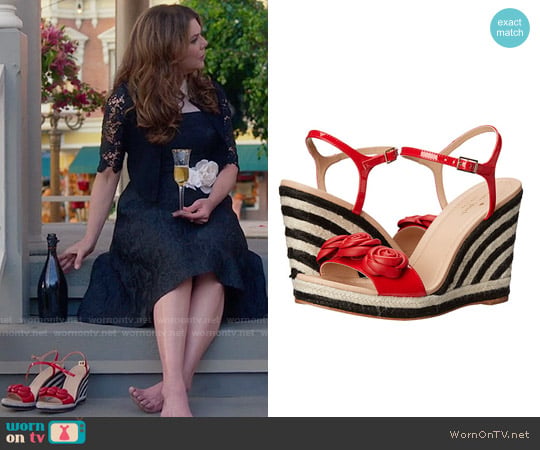 Kate Spade Jill Wedges worn by Lorelai Gilmore (Lauren Graham) on Gilmore Girls