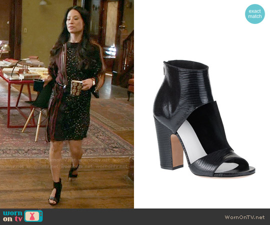 Maison Margiela Cutout Sandal worn by Joan Watson (Lucy Liu) on Elementary
