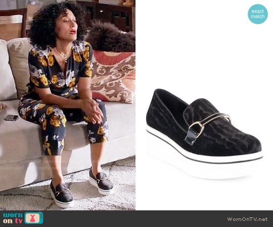 Stella McCartney Binx Chain Velvet Platform Loafers worn by Rainbow Johnson (Tracee Ellis Ross) on Black-ish