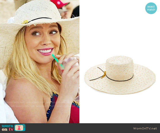 Eugenia Kim Delilah Sun Hat worn by Kelsey Peters (Hilary Duff) on Younger