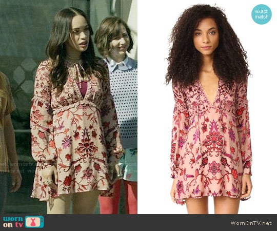 For Love & Lemons Saffron Mini Dress in Sunset Floral worn by Erica Dundee (Cleopatra Coleman) on Last Man On Earth