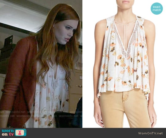 Free People Love Potion Printed Top worn by Lydia Martin (Holland Roden) on Teen Wolf