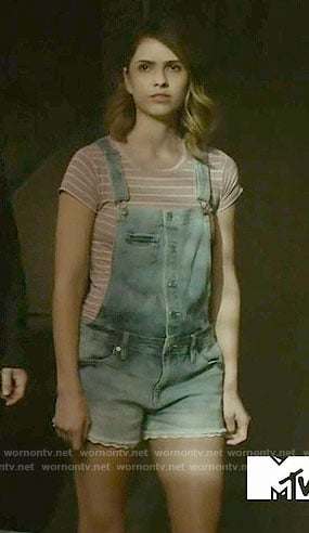 Malia’s short denim overalls and pink striped top on Teen Wolf