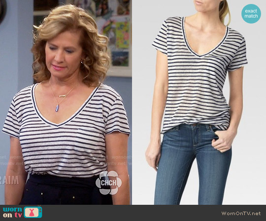 Paige Lynnea Tee in White & Dark Ink Blue worn by Vanessa Baxter (Nancy Travis) on Last Man Standing