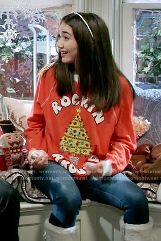 Riley’s Rockin Around Christmas sweater on Girl Meets World