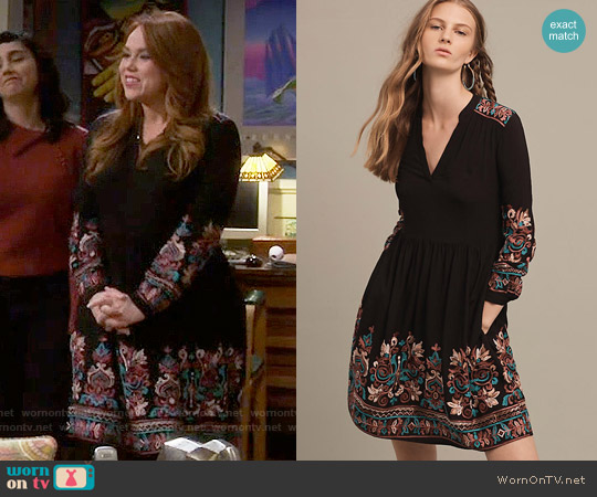 Floreat Embroidered Avery Dress worn by Kristin Baxter (Amanda Fuller) on Last Man Standing
