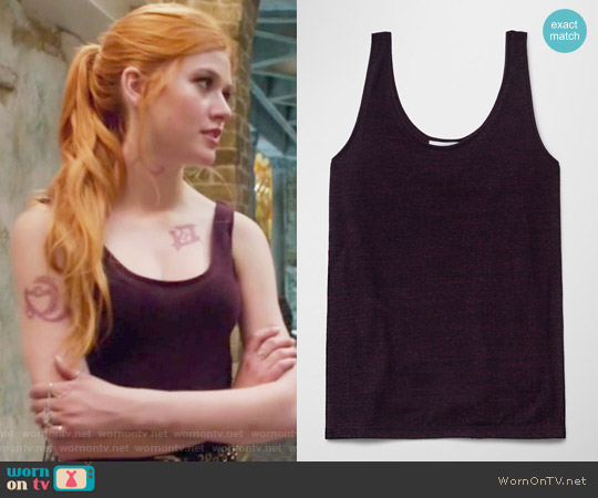 Community Priscian Tank worn by Clary Fray (Katherine McNamara) on Shadowhunters