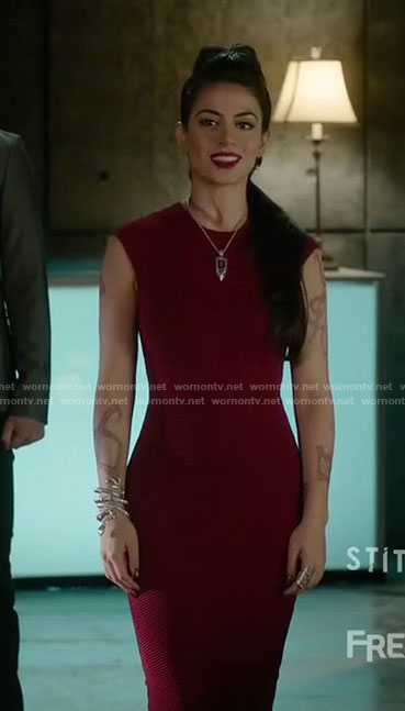 Isabelle’s red sleeveless dress on Shadowhunters