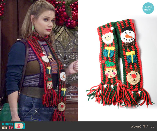 MsAmandaJayne Ugly Christmas Scarf worn by Kimmy Gibbler (Andrea Barber) on Fuller House