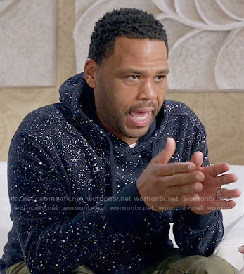 Andre’s paint splatter print hoodie on Black-ish