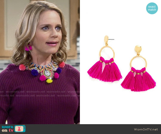 Baublebar Honolulu Tassel Drop Earrings worn by Kimmy Gibbler (Andrea Barber) on Fuller House
