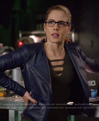 Felicity’s black laddered sweater and blue leather jacket on Arrow