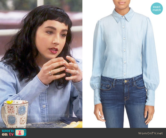 Frame Chambray Blouse worn by Mandy Baxter (Molly Ephraim) on Last Man Standing