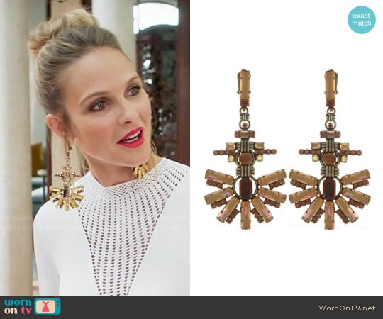 Miranda Konstantinidou Aztec Earrings worn by Phoebe Wells (Beau Garrett) on Girlfriends Guide to Divorce