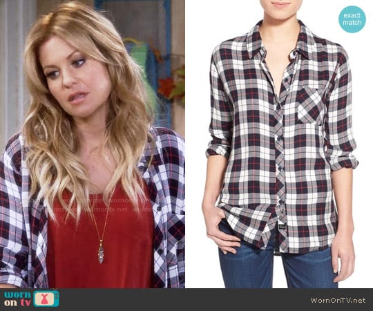 Rails Hunter Shirt worn by DJ Tanner-Fuller (Candace Cameron Bure) on Fuller House