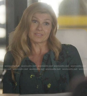 Rayna’s green floral blouse on Nashville