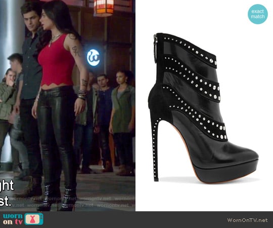 Alaia Embellished leather and suede ankle boots worn by Isabelle Lightwood (Emeraude Toubia ) on Shadowhunters
