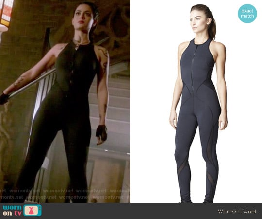 Michi Medusa Jumpsuit Black worn by Isabelle Lightwood (Emeraude Toubia ) on Shadowhunters