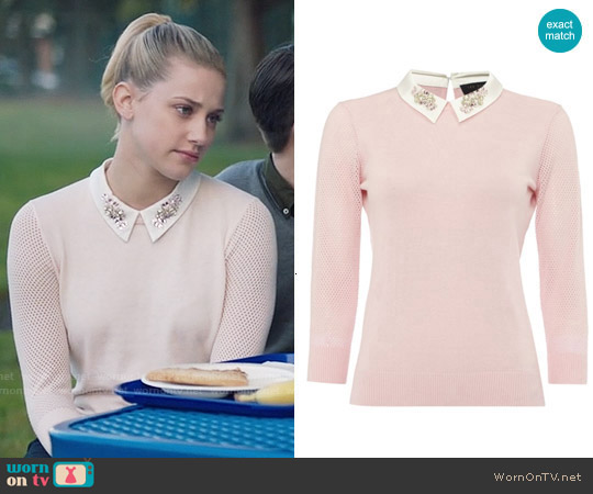 Ted Baker Helane Sweater worn by Betty Cooper (Lili Reinhart) on Riverdale