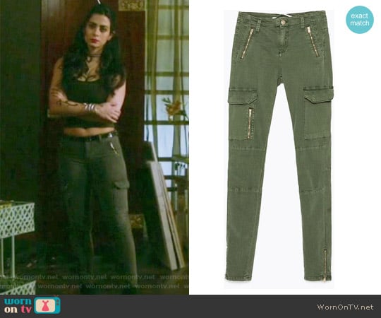 Zara Zipped Cargo Trousers worn by Isabelle Lightwood (Emeraude Toubia ) on Shadowhunters
