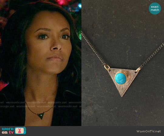 amyfinedesign Triangle Necklace worn by Bonnie Bennett (Kat Graham) on The Vampire Diaries
