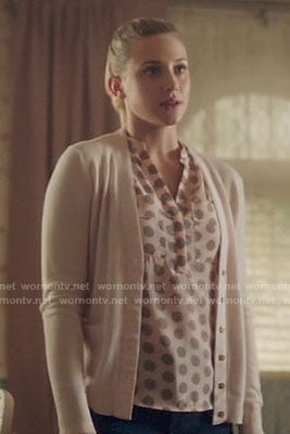 Betty’s pink spotted print top on Riverdale