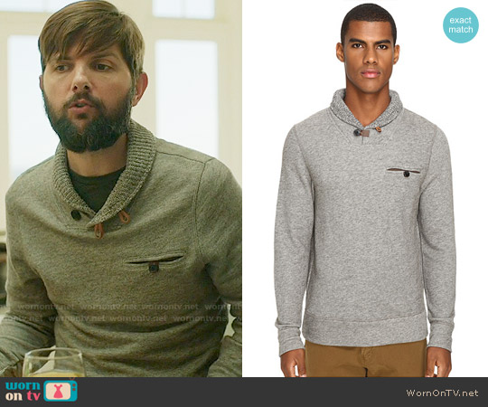 Billy Reid Shiloh Sweater worn by Ed Mackenzie (Adam Scott) on Big Little Lies