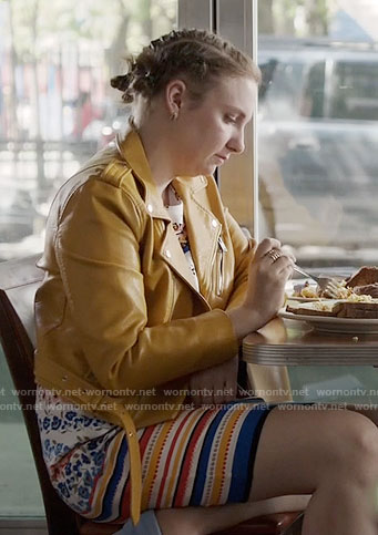Hannah’s floral and stripe print dress and yellow leather jacket on Girls