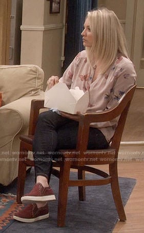 Penny’s butterfly print blouse on The Big Bang Theory