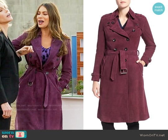 Rebecca Minkoff Amis Suede Trench Coat worn by  Gloria Pritchett (Sofia Vergara) on Modern Family