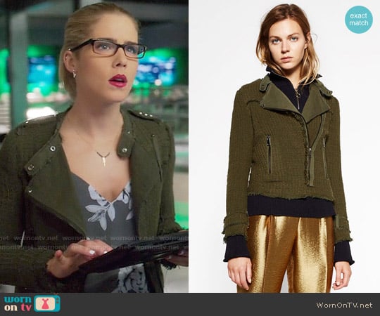Zara Double Breasted Blazer in Khaki worn by Felicity Smoak (Emily Bett Rickards) on Arrow