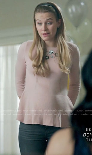 Polly’s pink floral embellished peplum sweater on Riverdale