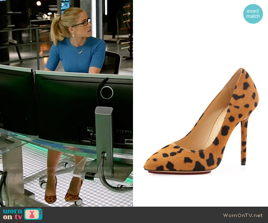 Sandro Full Knitted Skirt worn by Felicity Smoak (Emily Bett Rickards) on Arrow