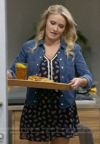 Gabi’s turtle print dress on Young and Hungry