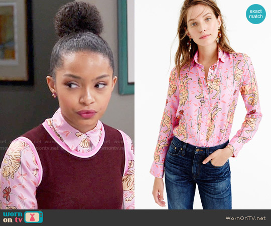 J.Crew Perfect Shirt in Pink Bengal Tiger worn by Zoey Johnson (Yara Shahidi) on Black-ish