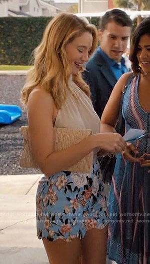 Petra’s blue floral shorts on Jane the Virgin