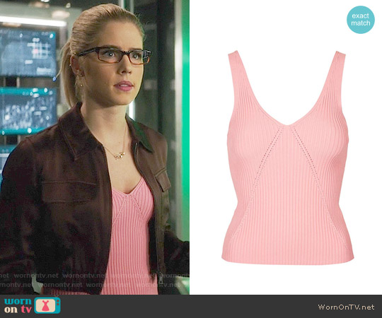 Topshop Clean V-neck Vest worn by Felicity Smoak (Emily Bett Rickards) on Arrow