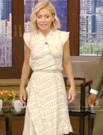 Kelly’s plaid tweed dress on Live With Kelly