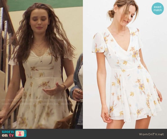 Kimchi Blue Sarah Flutter-Sleeve Chiffon Mini Dress worn by Hannah Baker (Katherine Langford) on 13 Reasons Why