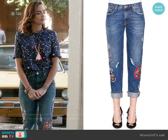 MSGM Denim Jeans with Paisley Patches worn by Cassandra (Georgie Flores) on Famous in Love