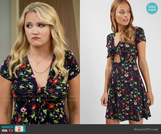 Topshop Floral Print Bow Front Dress worn by Gabi Diamond (Emily Osment) on Young and Hungry