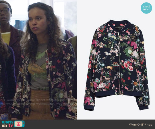Zara Oriental Print Bomber Jacket worn by Jessica Davis (Alisha Boe) on 13 Reasons Why